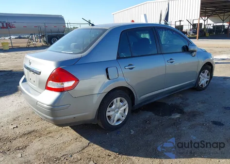 2010 Nissan Versa 1.8S z USA, uszkodzony, nr VIN 3N1BC1AP1AL426059